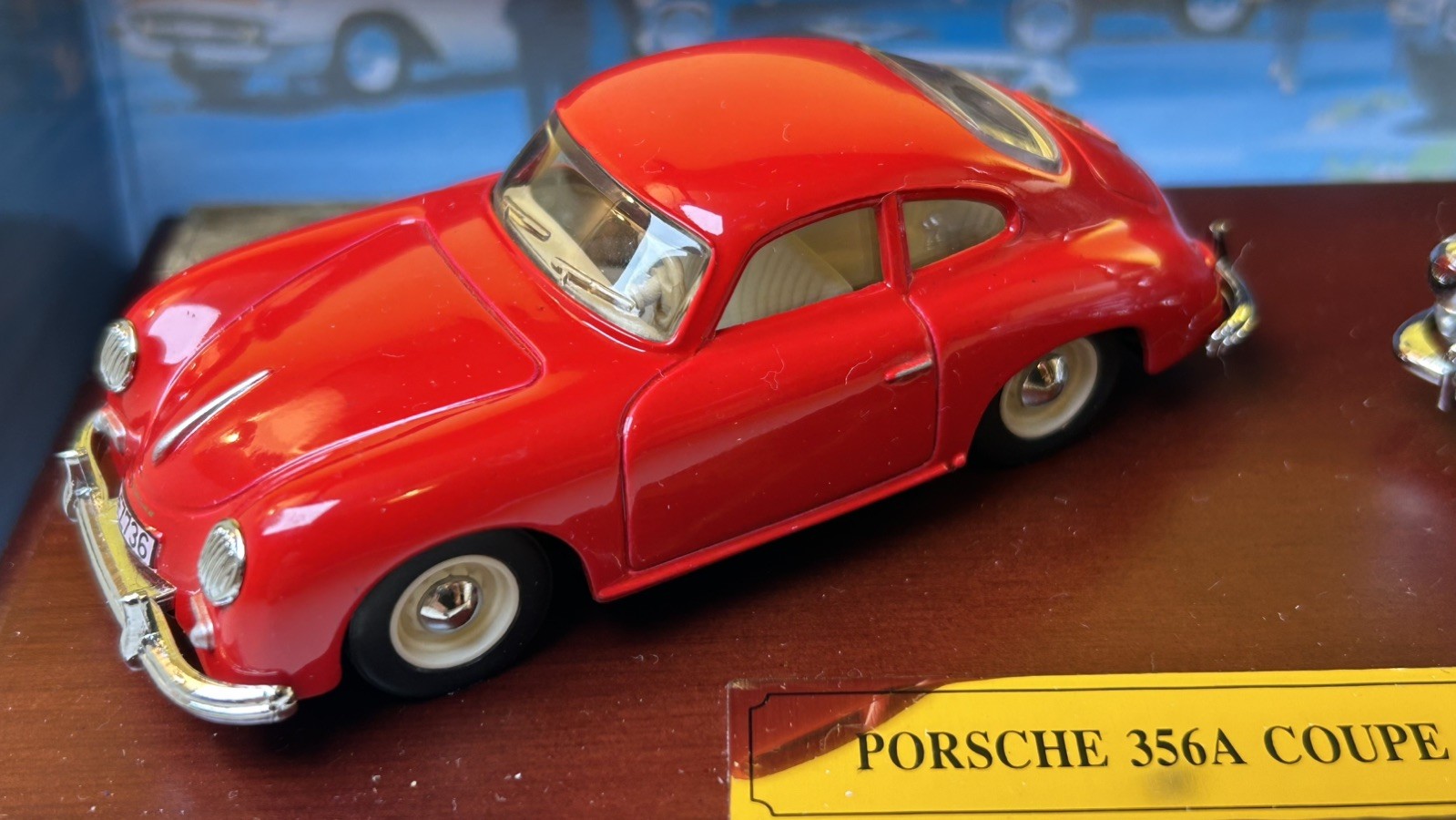 MATCHBOX DINKY DY-902 CLASSIC BRITISH SPORTS CARS PORSCHE/ MERC/ FERRARI NEW MIB