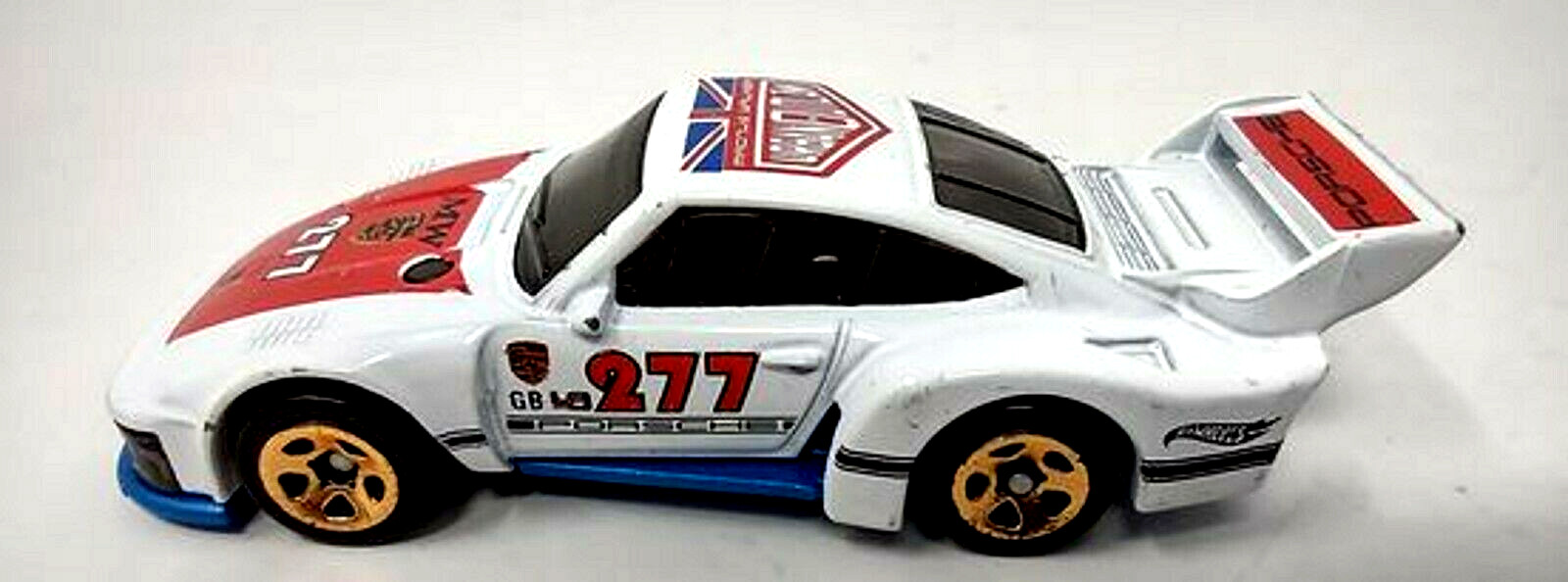 Hot Wheels 2020 Mattel Diecast Car Porsche 935 GRX60 Urban-Outlaw White Car