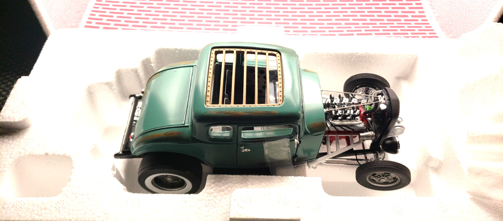 FORD 1932 SOUTHERN SPEED MARINE 5 WINDOW COUPE 1/18 ACME #A1805012 RARE HTF