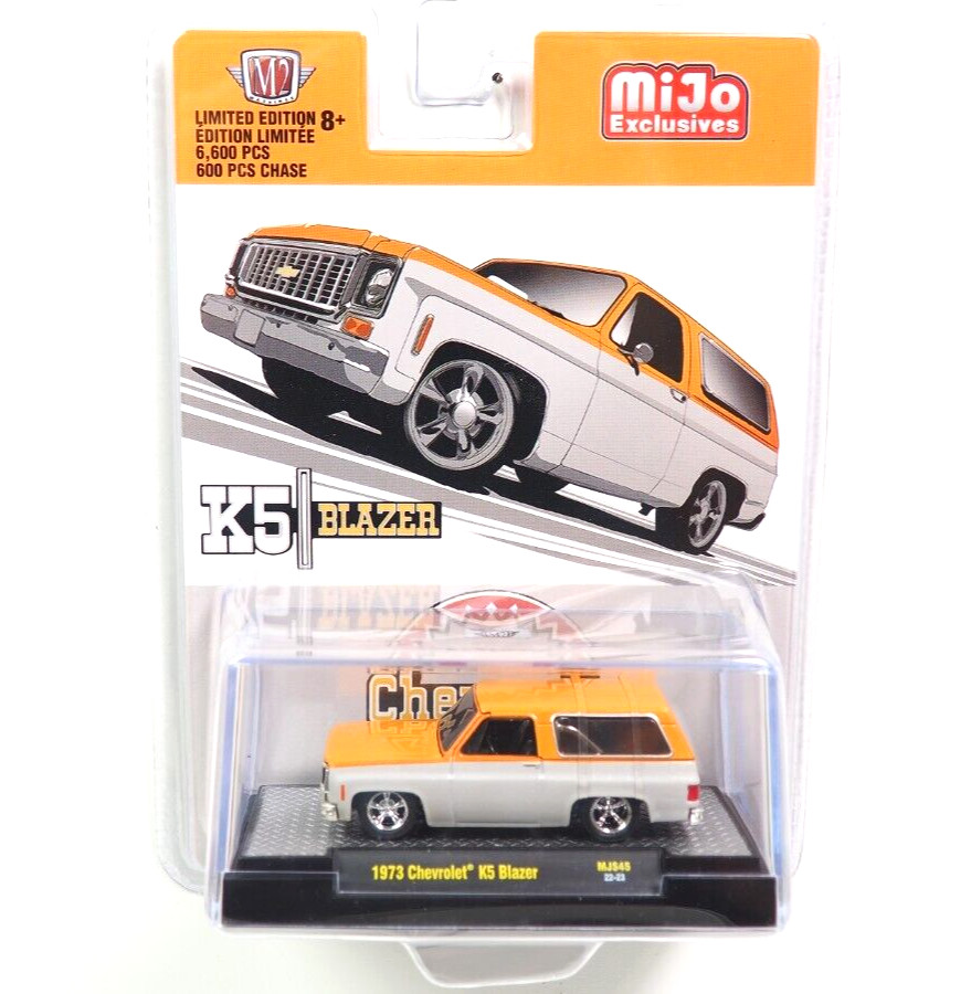 M2 Machines 1:64 Mijo Exclusive 1973 Chevrolet K5 Blazer w/ Removable Top