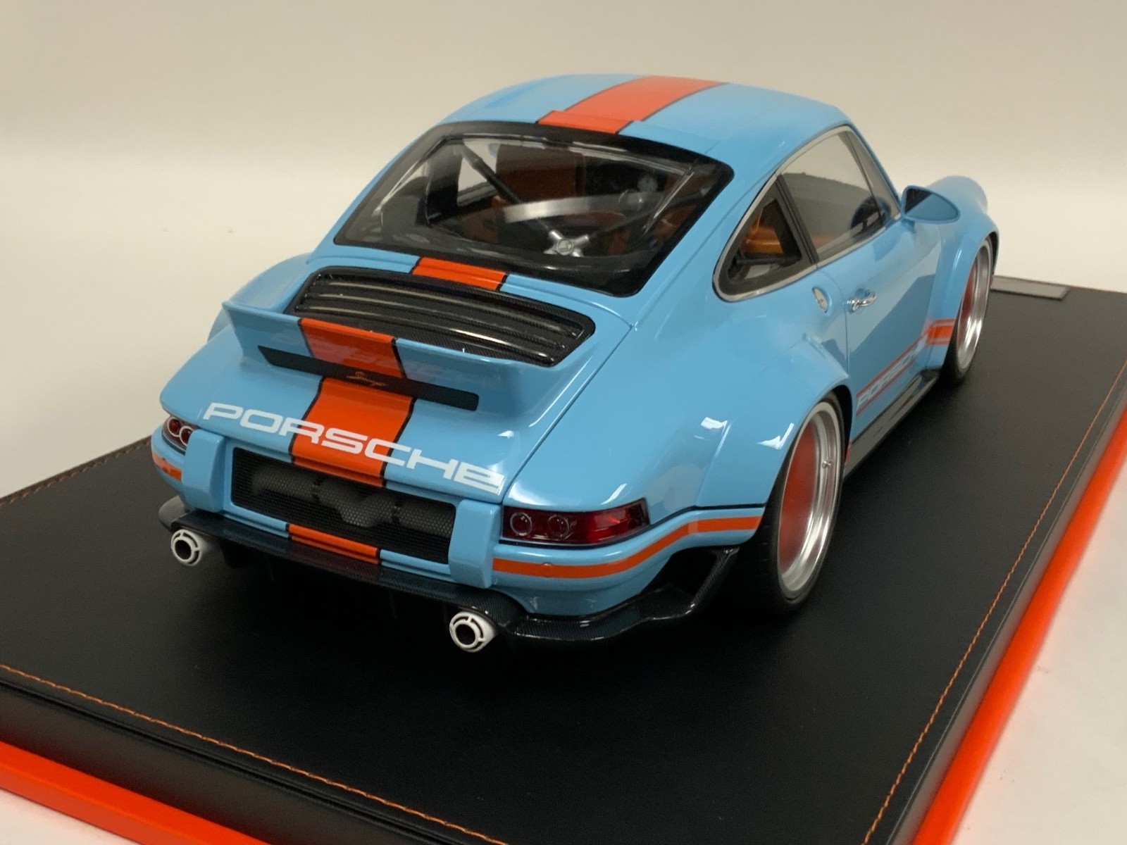 1/12 scale IVY model of the Porsche 911 Singer DLS in Gulf Blue Leather 25 pcs
