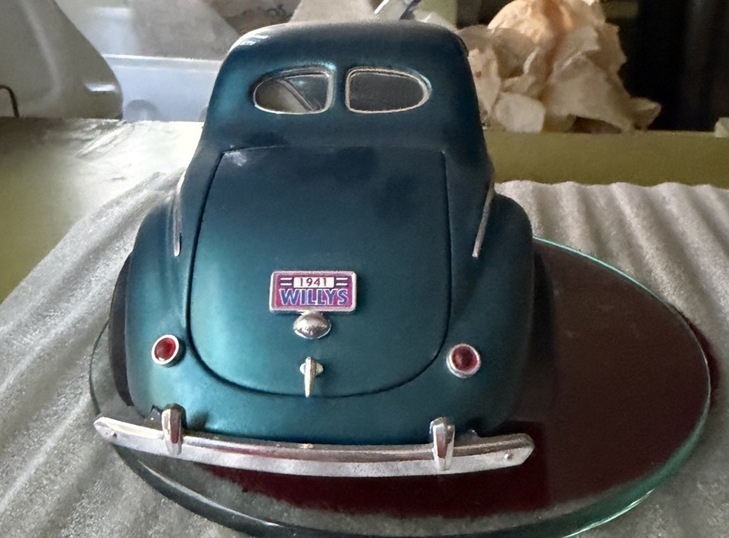 1:18 1941 Willys Chrysler Corporation No 92278