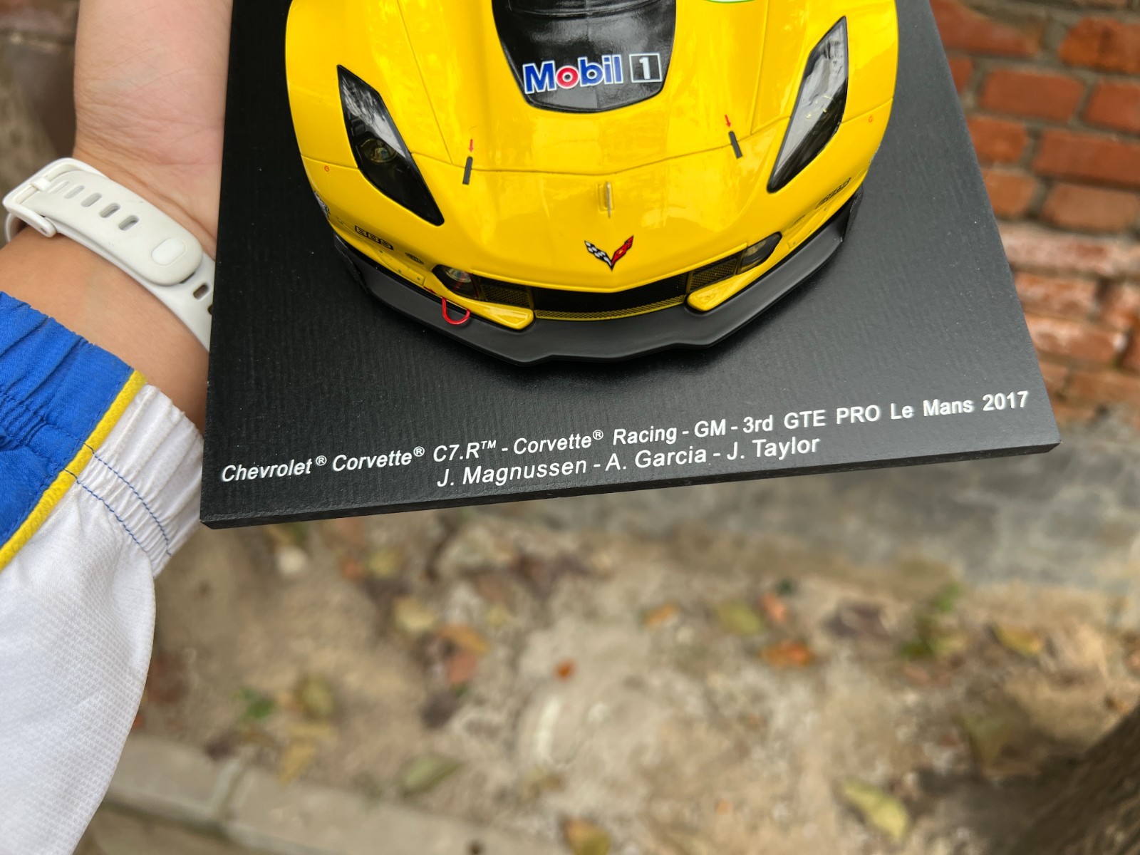 1:18 Original Model by Spark,Chevrolet Corvette C7.R #63 LM2017 Racing -GM- 3rd