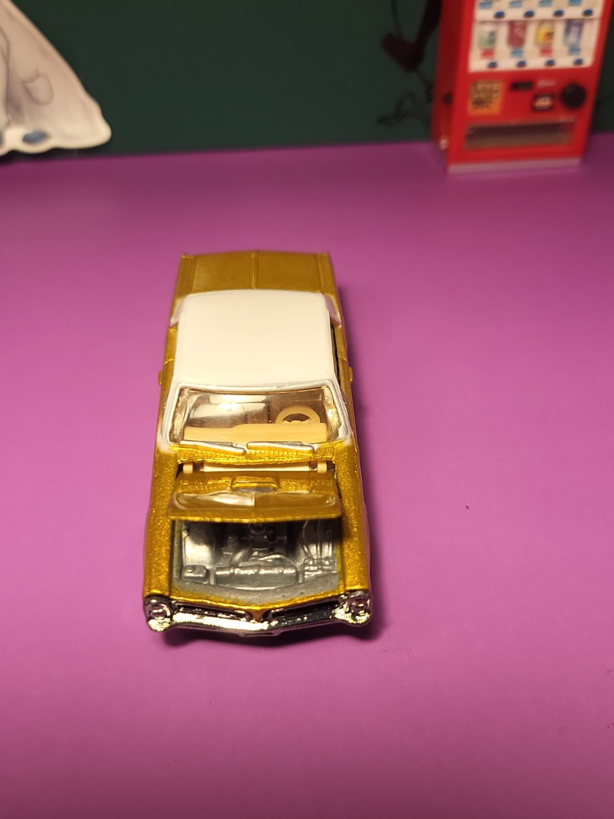 Hot Wheels loose Pontiac ’65 GTO Gold Ultra Hots