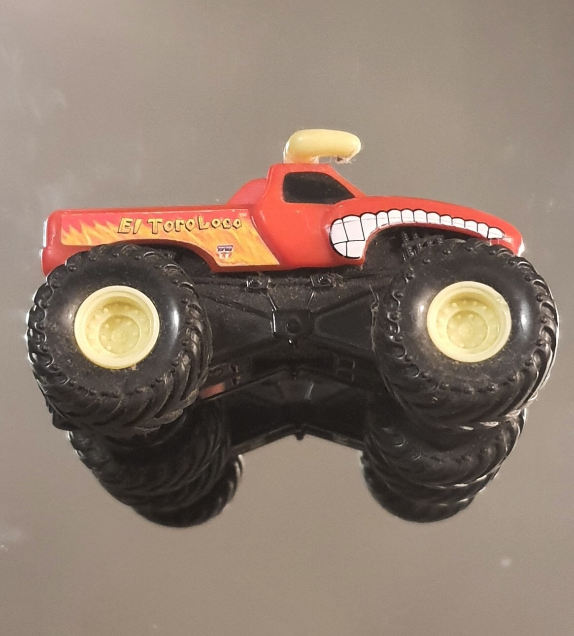 Vtg SFX Motor Sports “El Toro Loco” Red Mini Monster Truck Pull Back Action 2002