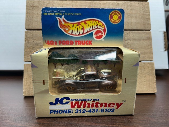 HOT WHEELS JC WHITNEY 40s FORD TRUCK PURPLE 1/64 DIECAST DRAG CAR ©1998