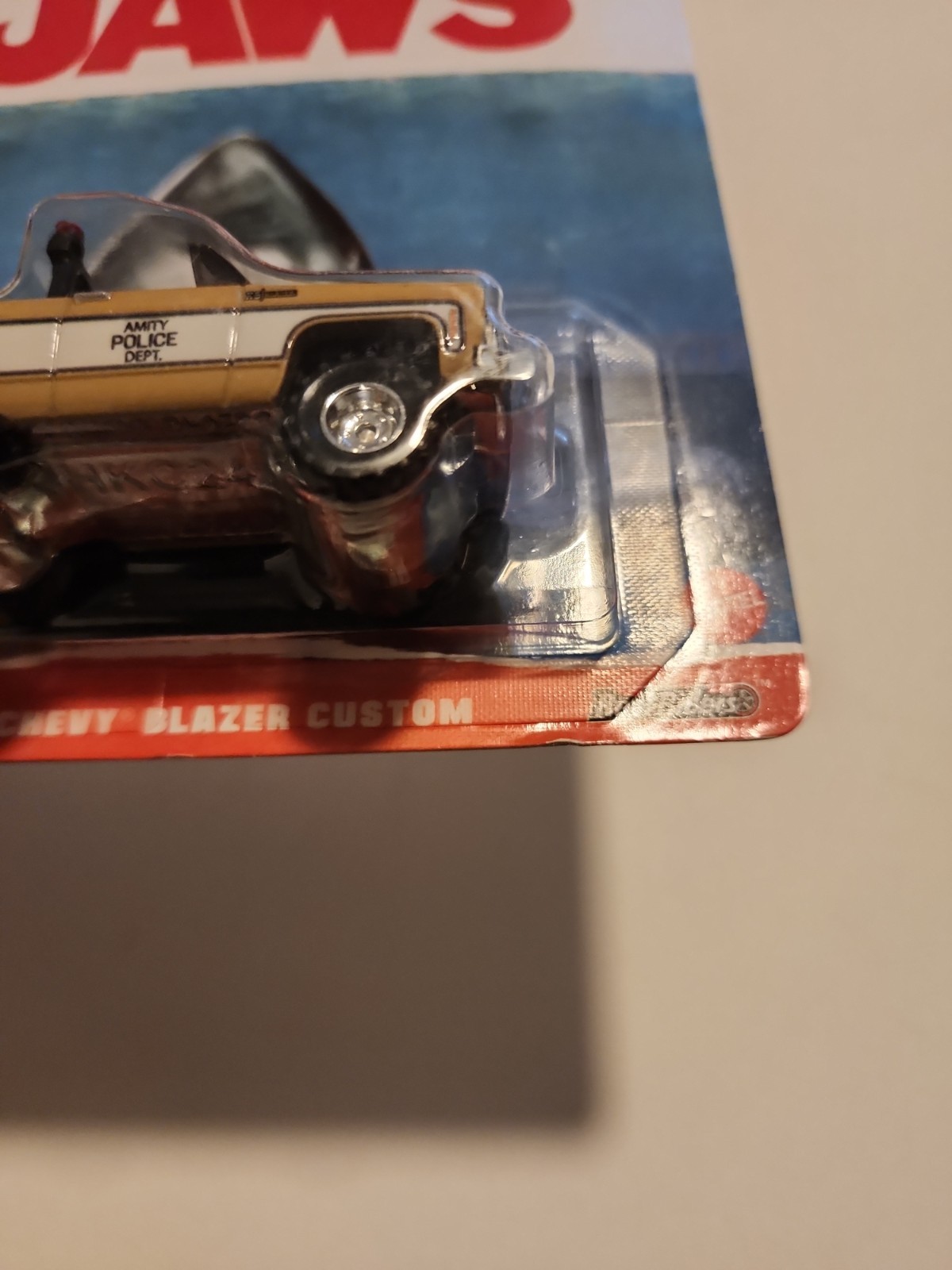 Hot Wheels 2023 Premium Pop Culture JAWS ’75 Chevy Blazer Real Riders