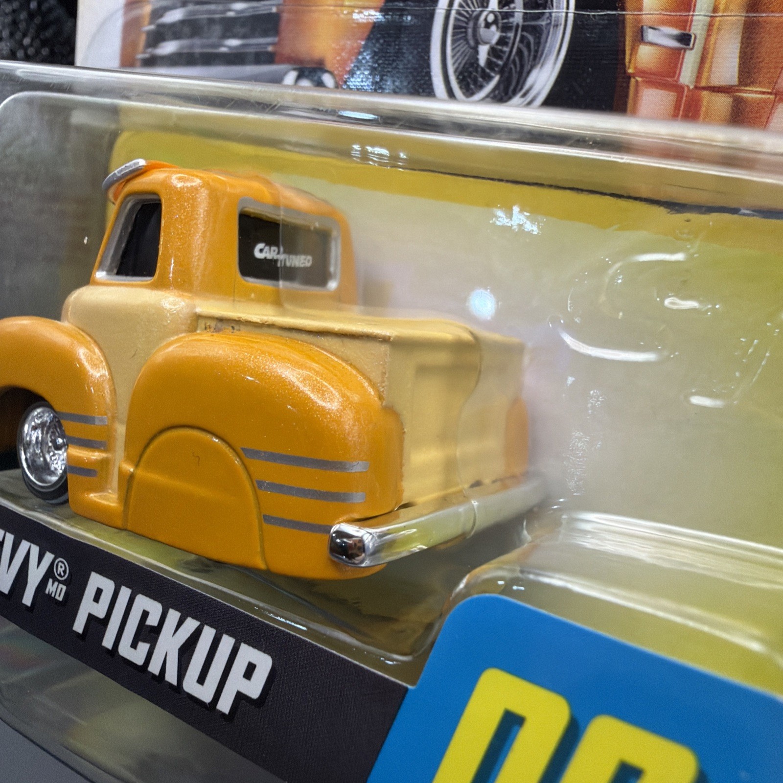 Car Tuned Series 6 ‘53 Chevy Bel Pickup 06
