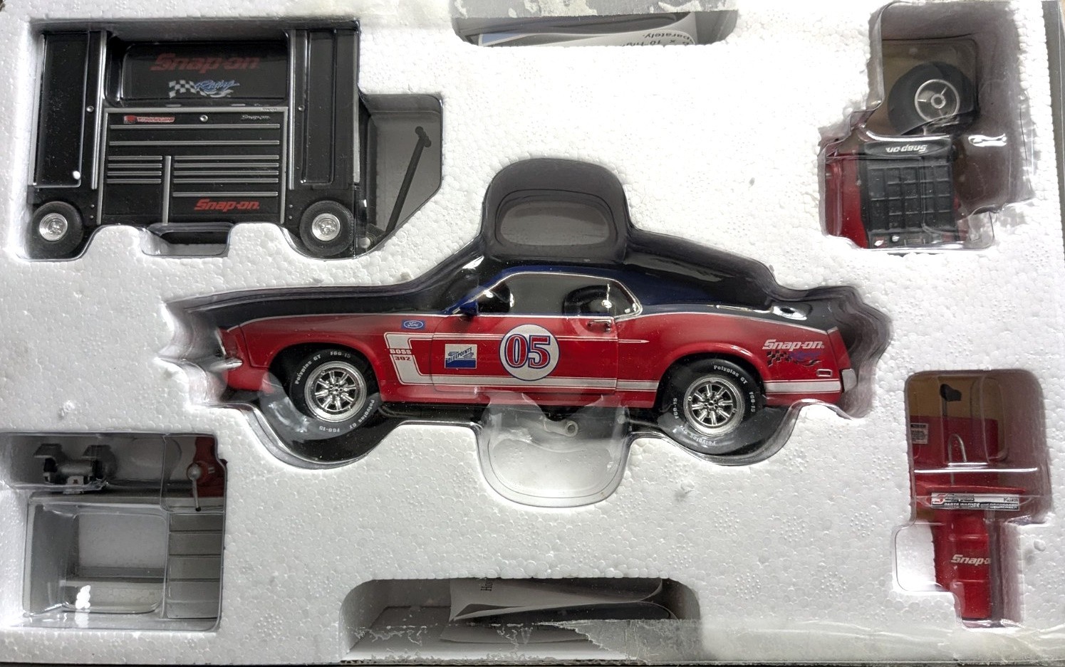 Snap-On 1969 Ford Mustang 302 Racer with Accessories – New Sealed Box – See Pics