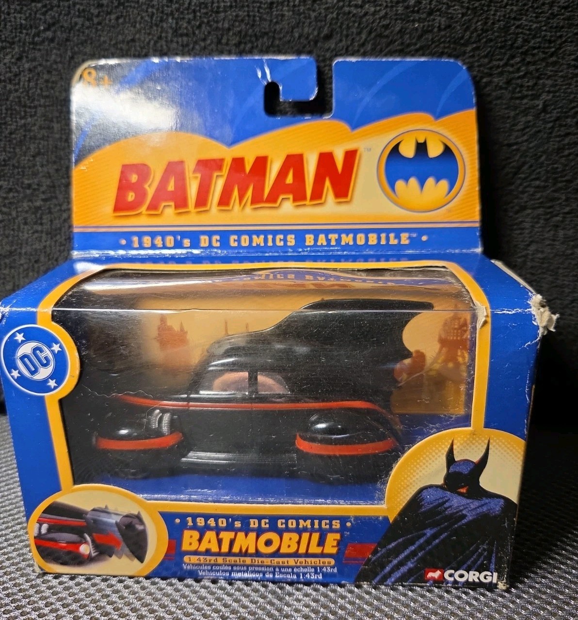 CORGI Batman 1940’s DC Comics Batmobile 1:43 Scale Die Cast Rare 2004
