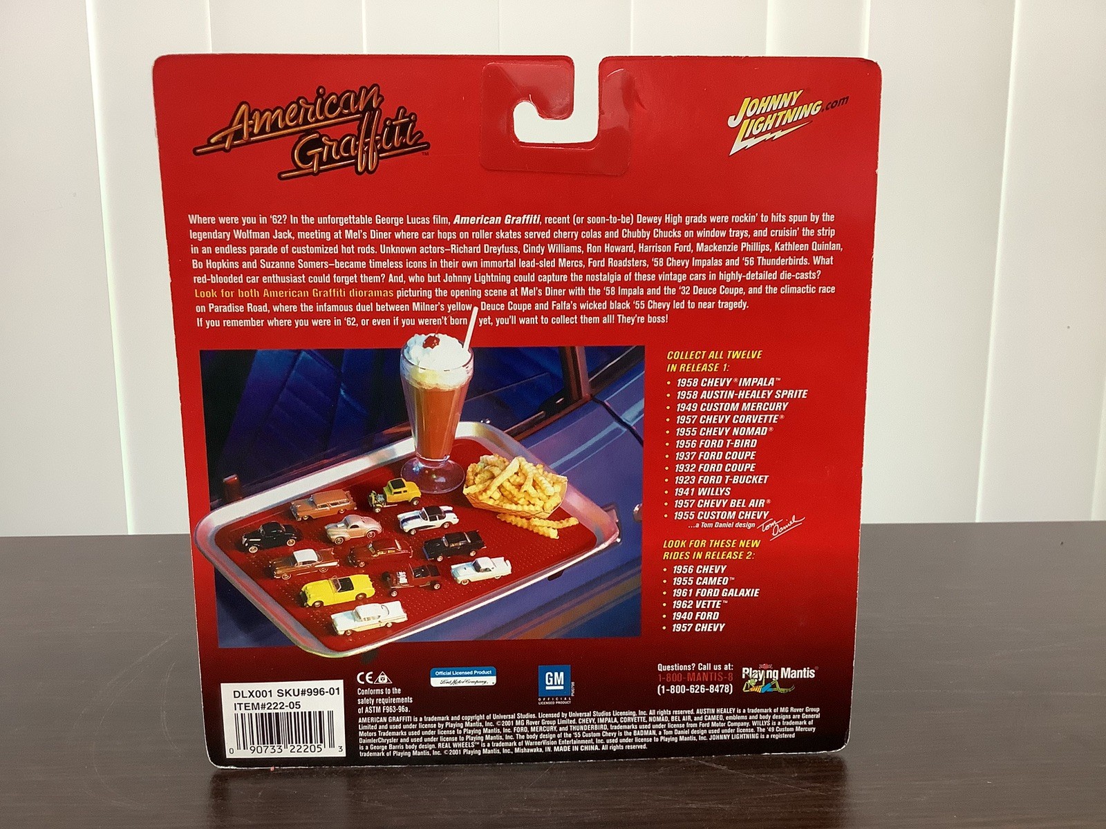 Johnny Lightning American Graffiti “Racing on Paradise Road” diorama set NIP