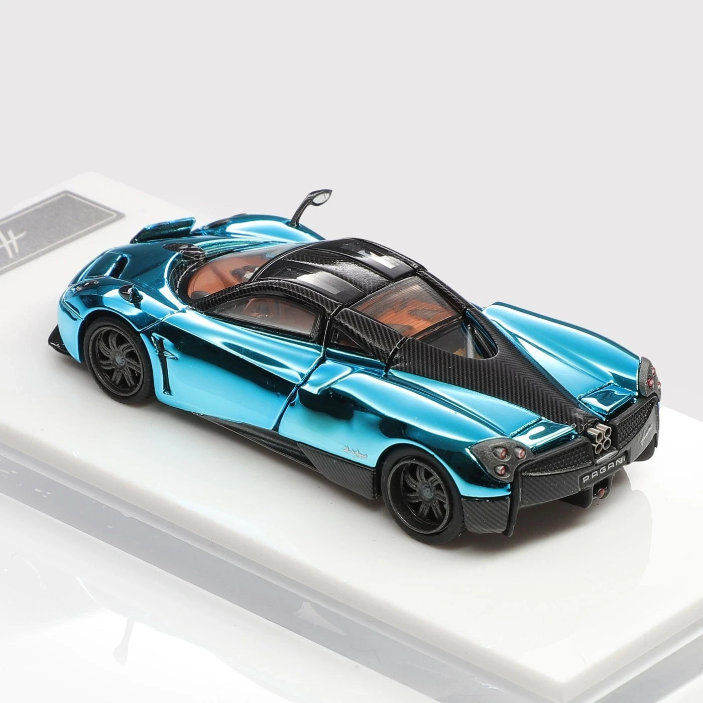PAGANI HUAYRA 2014 DOORS OPEN REAR COMES OFF CHROME BLUE 1/64 DIECAST CAR BY HKM