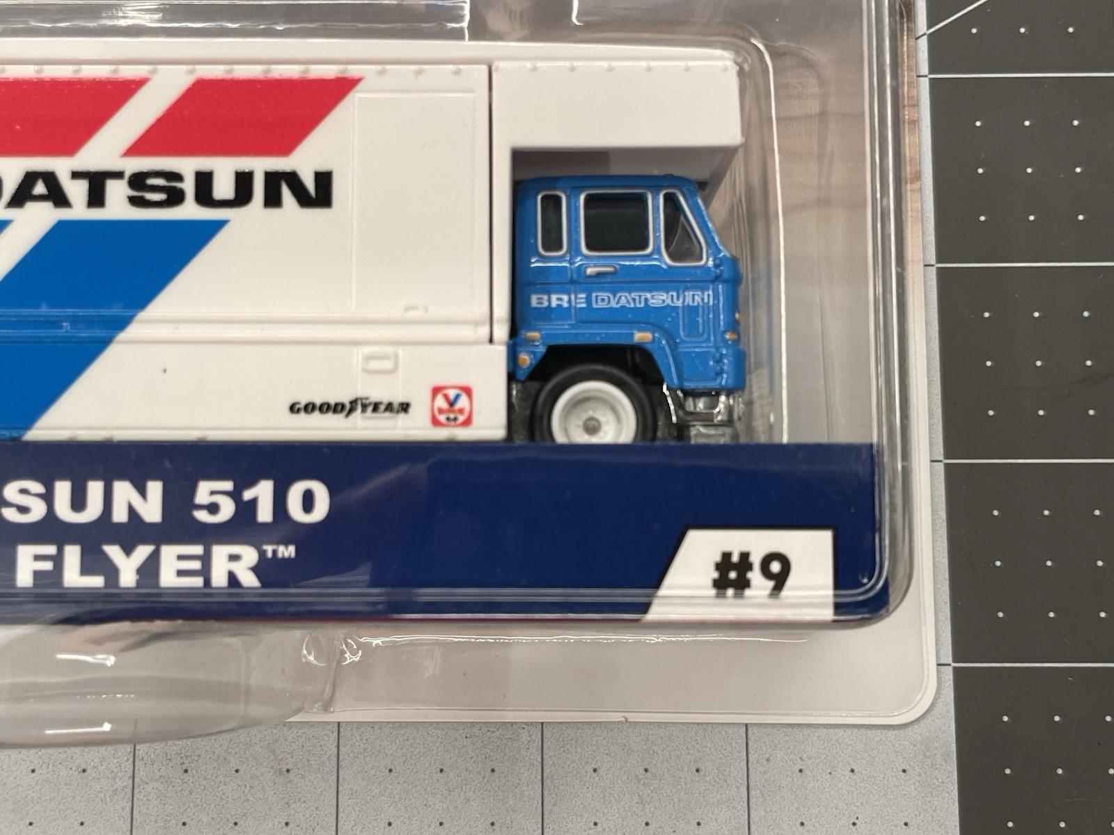Hot Wheels Team Transport #9 BRE ’71 Datsun 510 & Fleet Flyer