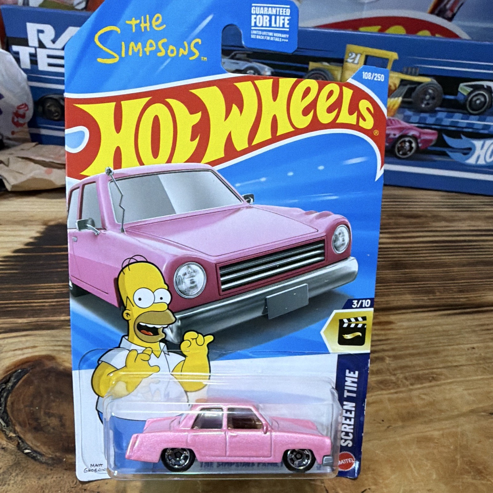 Hot Wheels The Simpsons Family Car Screen Time 1:64 Diecast 2025 Pink Unopened