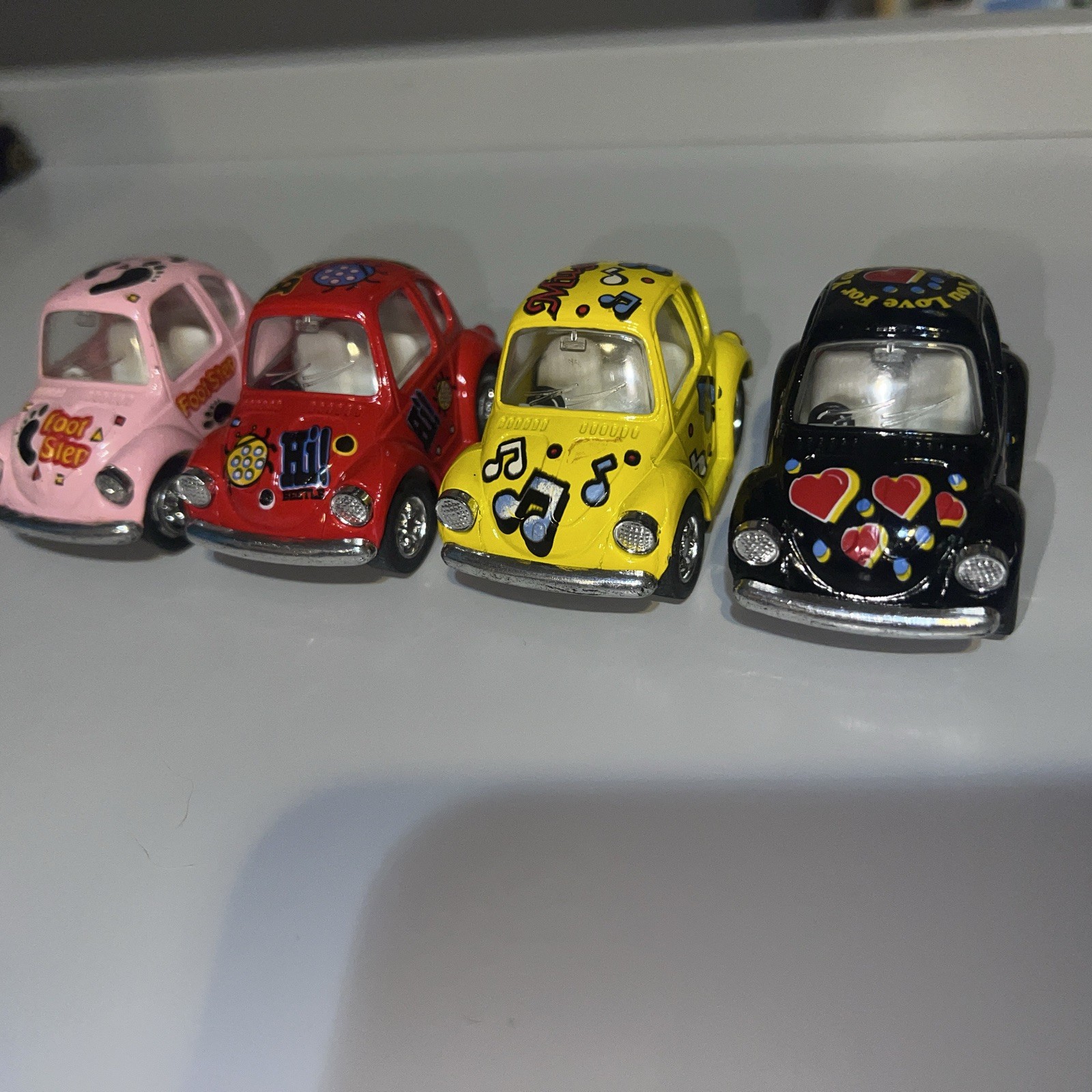 Vintage 1992 KinToy Pull Back Die Cast Metal Volkswagen Car Beetle Models Lot 4
