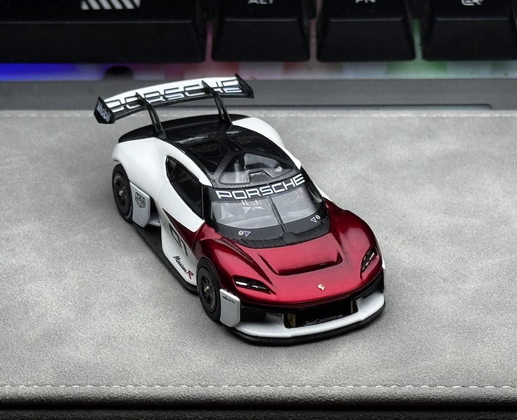 Karium 1:64 Red Mission R #1 Sports Model Diecast Display Car Quick delivery