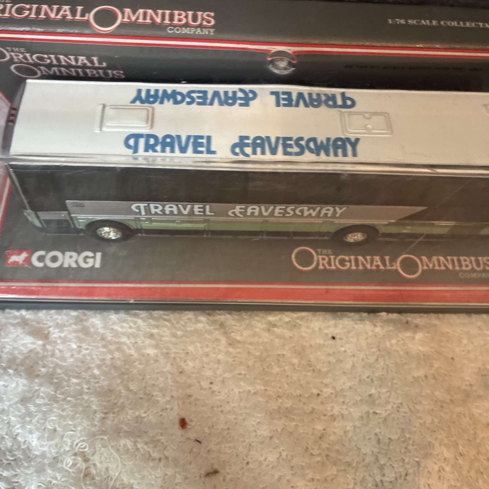 Corgi 1:76 Original Omnibus 42709 DAF Van Hool Alizee Eavesway Travel NIB