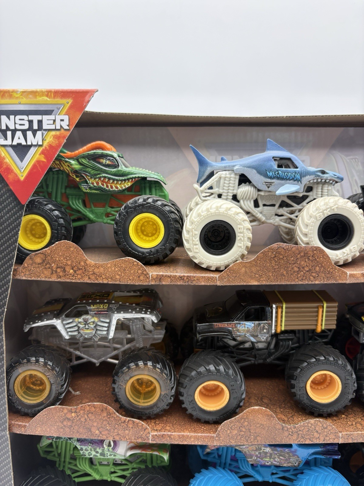 Monster Jam Monster Truck Diecast 9pk – 1:64 Scale Lumberjack Avenger Megalodon