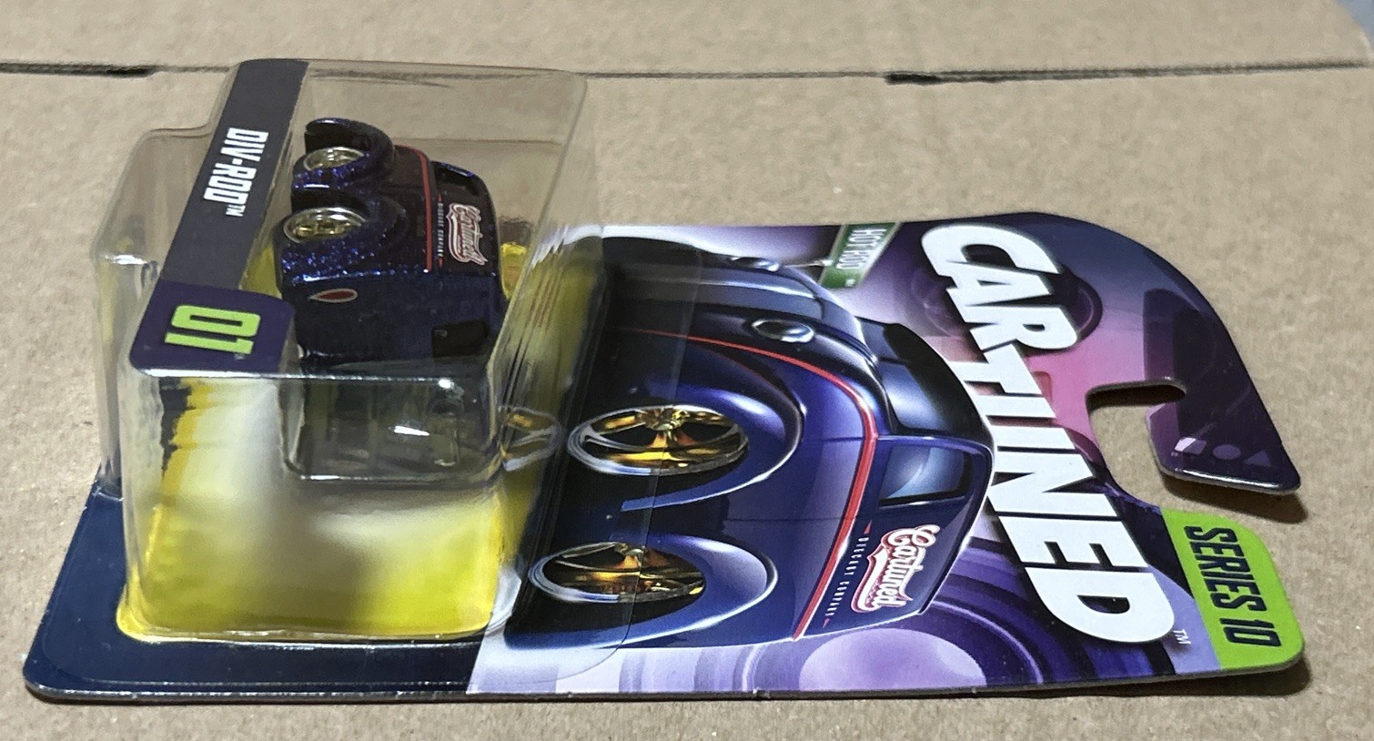 New 2026 Car Tuned Series 10 Hot Rod Way Div-Rod #01 Blue/Purple Metallic!