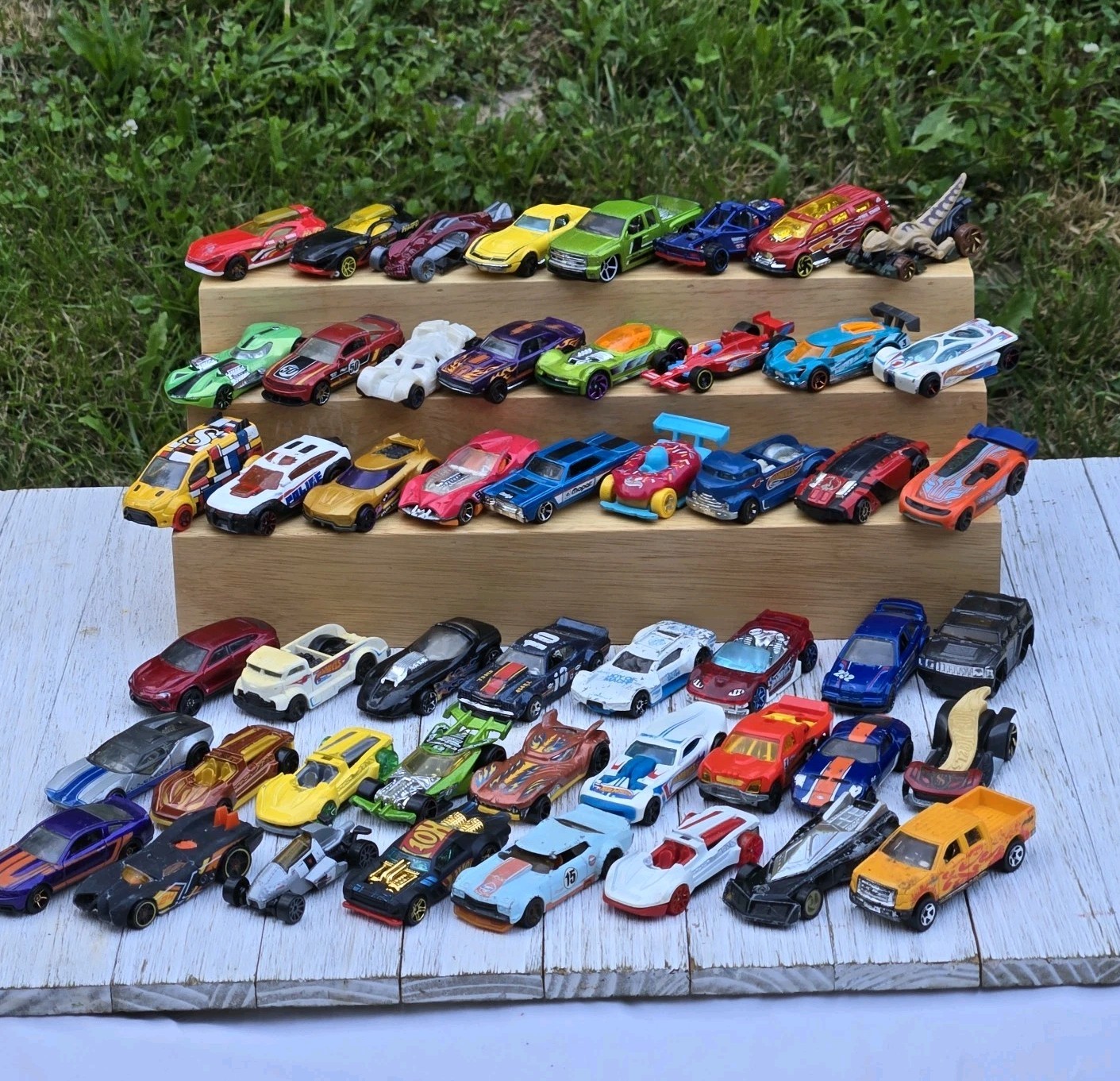Hot Wheels Lot of 50 Loose Cars Trucks Race Cars Mixed Diecast Mattel VGC