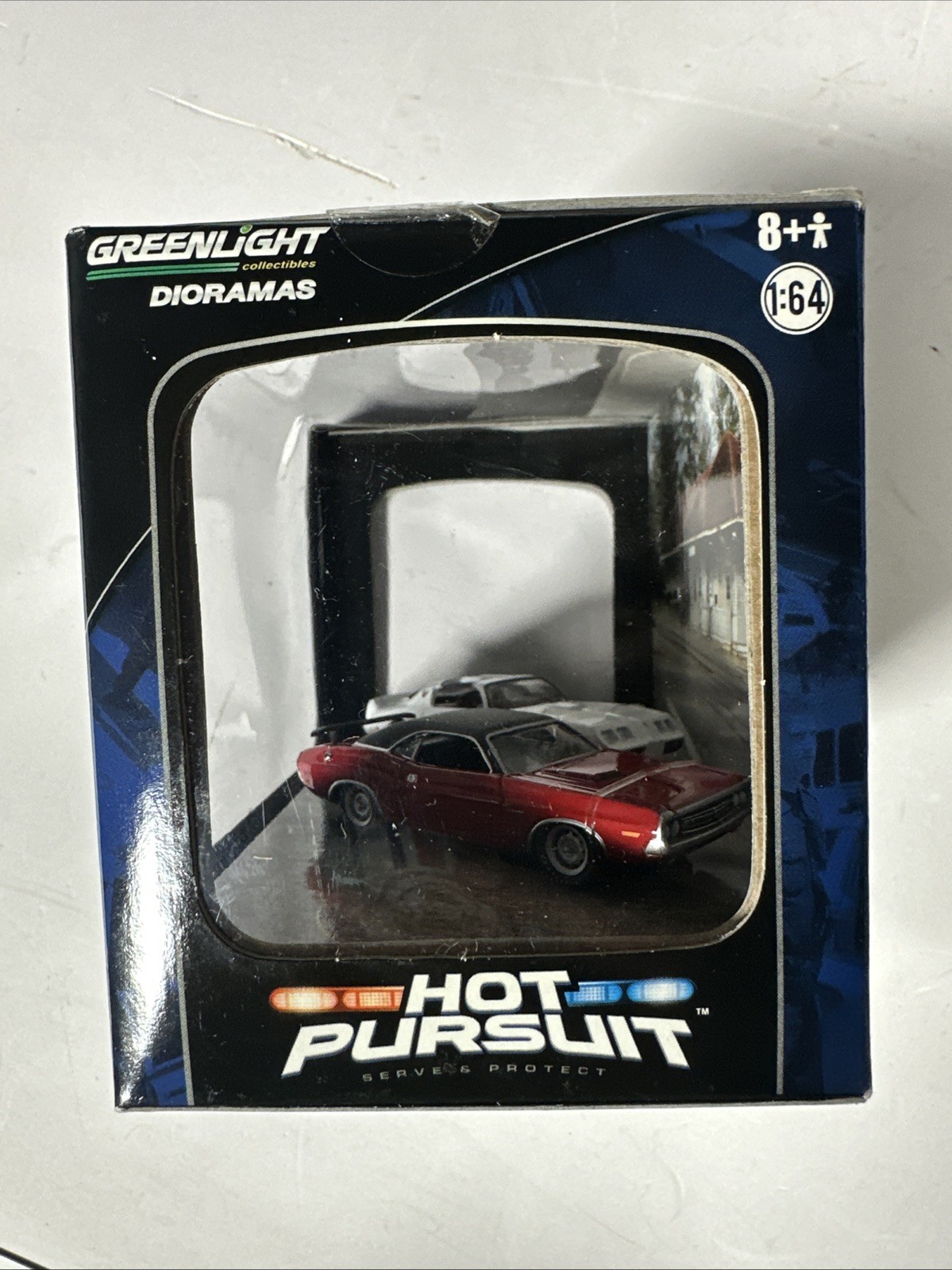 Greenlight Diorama Hot Pursuit Highway Pontiac, Trans Am And Dodge Charger 2012