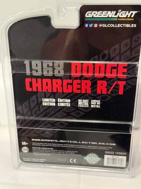 GREENLIGHT – GREEN MACHINE – 1968 DODGE CHARGER R/T – HOBBY EXCLUSIVE !!!