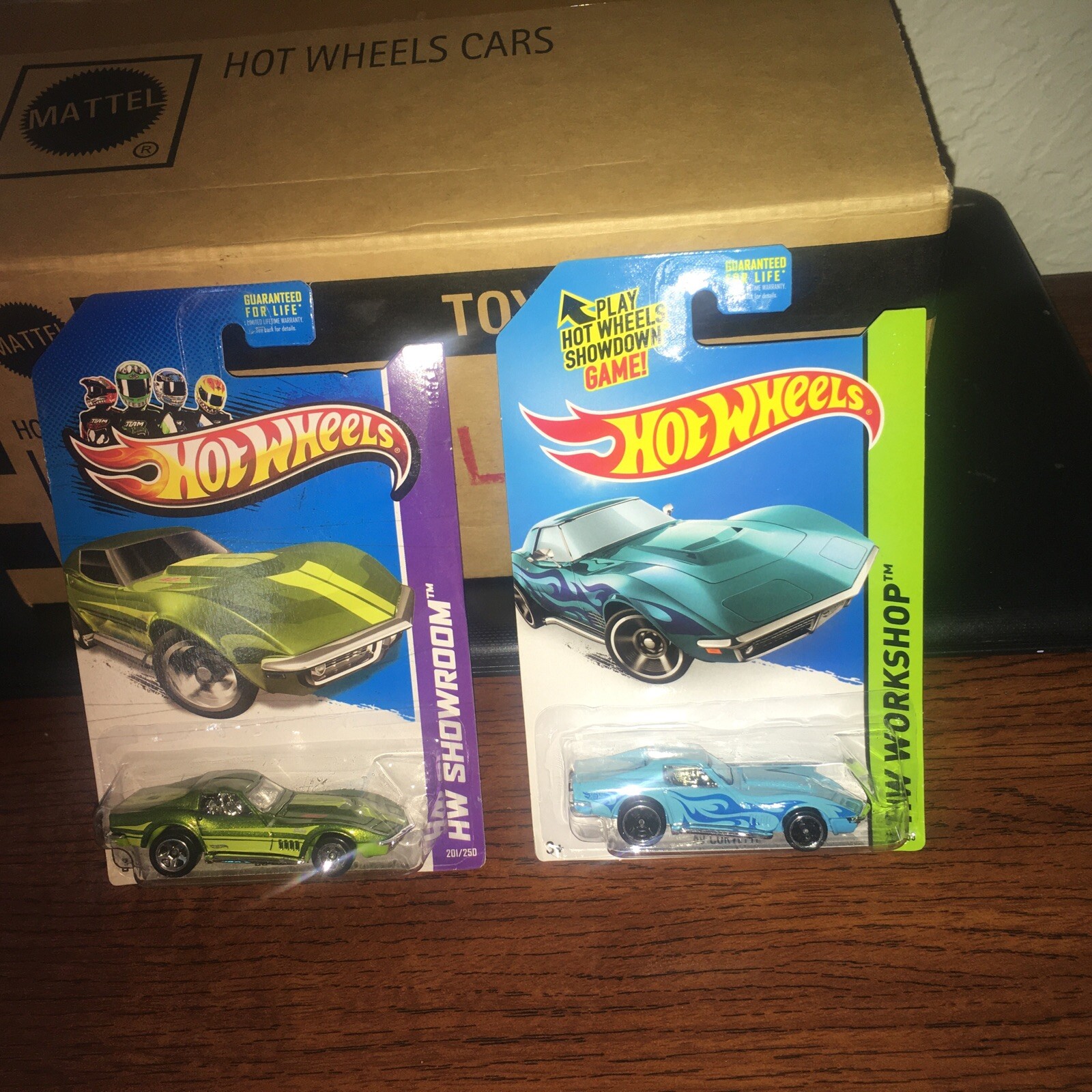 Hot Wheels HW Showroom ’69 Corvette Green & Blue Kmart KDays Color Exclusive Lot