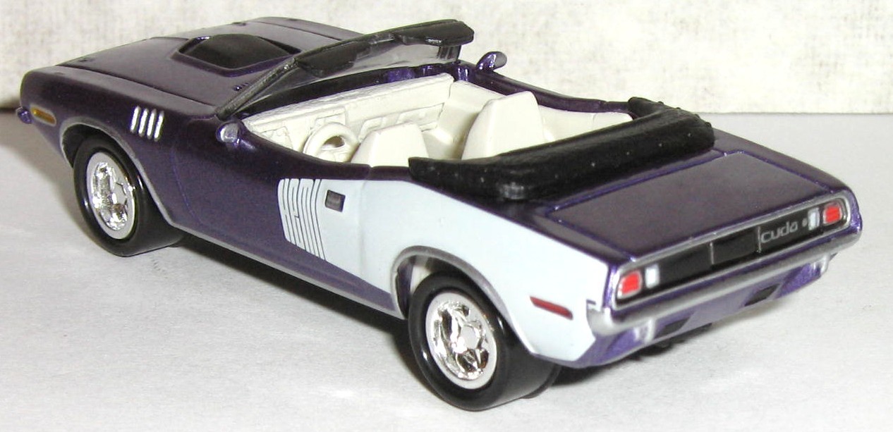 1/64 = 1971 PLYMOUTH BARRACUDA / HEMI CUDA CONVERTIBLE / Hood Open FREE SHIPPING
