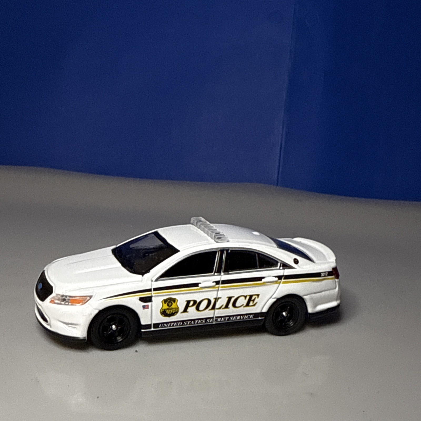 Greenlight 1:64 Ford Taurus United States Secret Service Interceptor