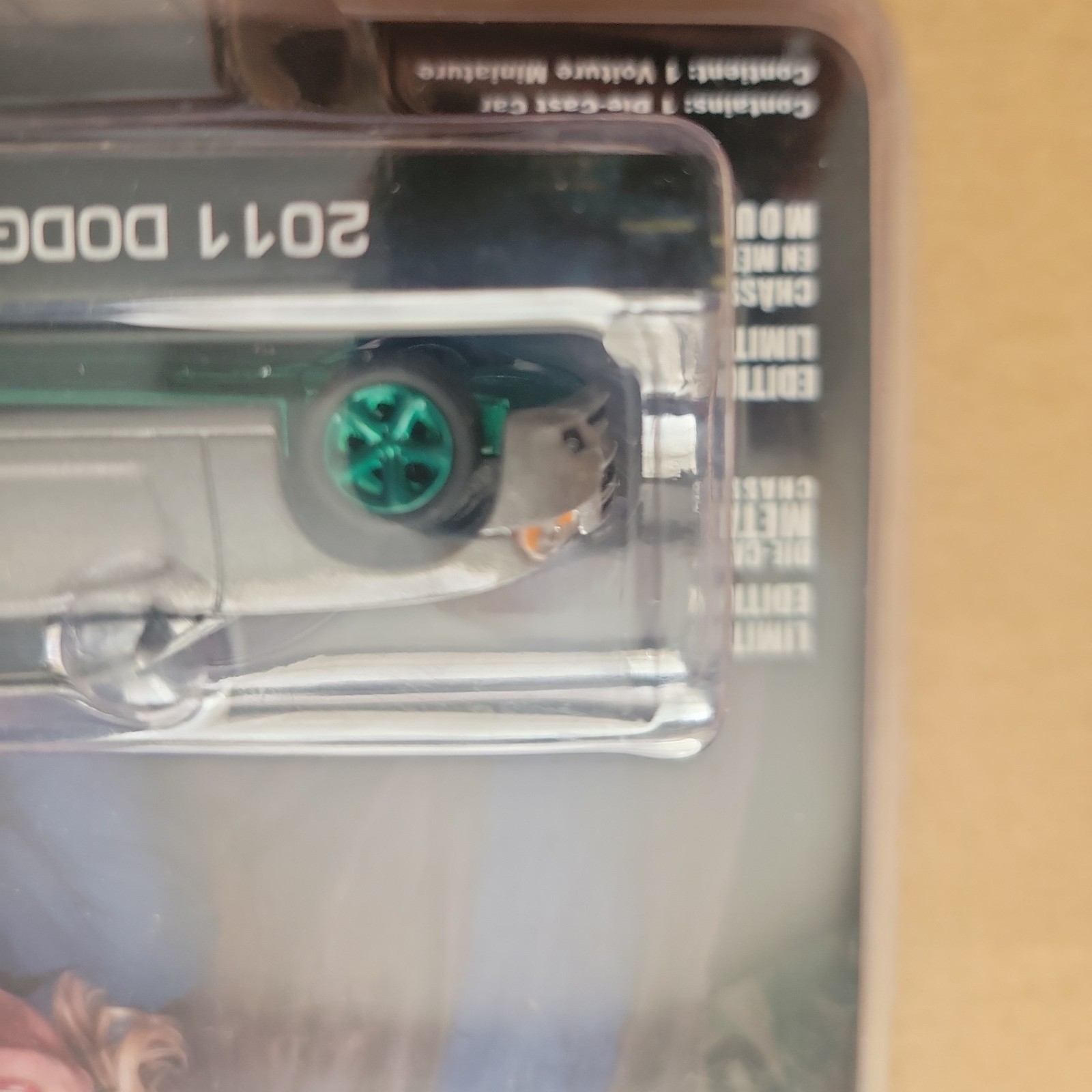 GREENLIGHT HOLLYWOOD SERIES 6 CSI-2011 DODGE CHARGER 1:64