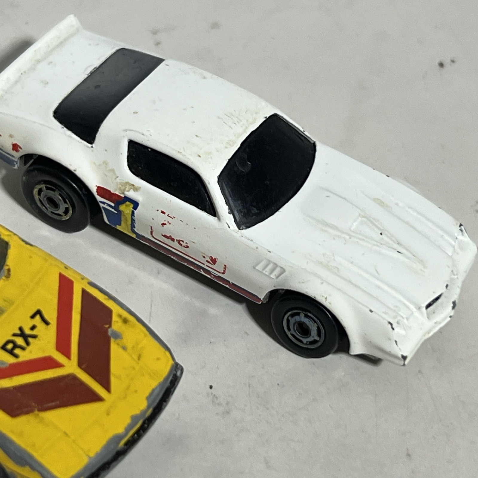 VTG Die Cast Sports Car Lot Hot Wheels Camaro Z28 Getty Oil Yatming Mazda RX-7
