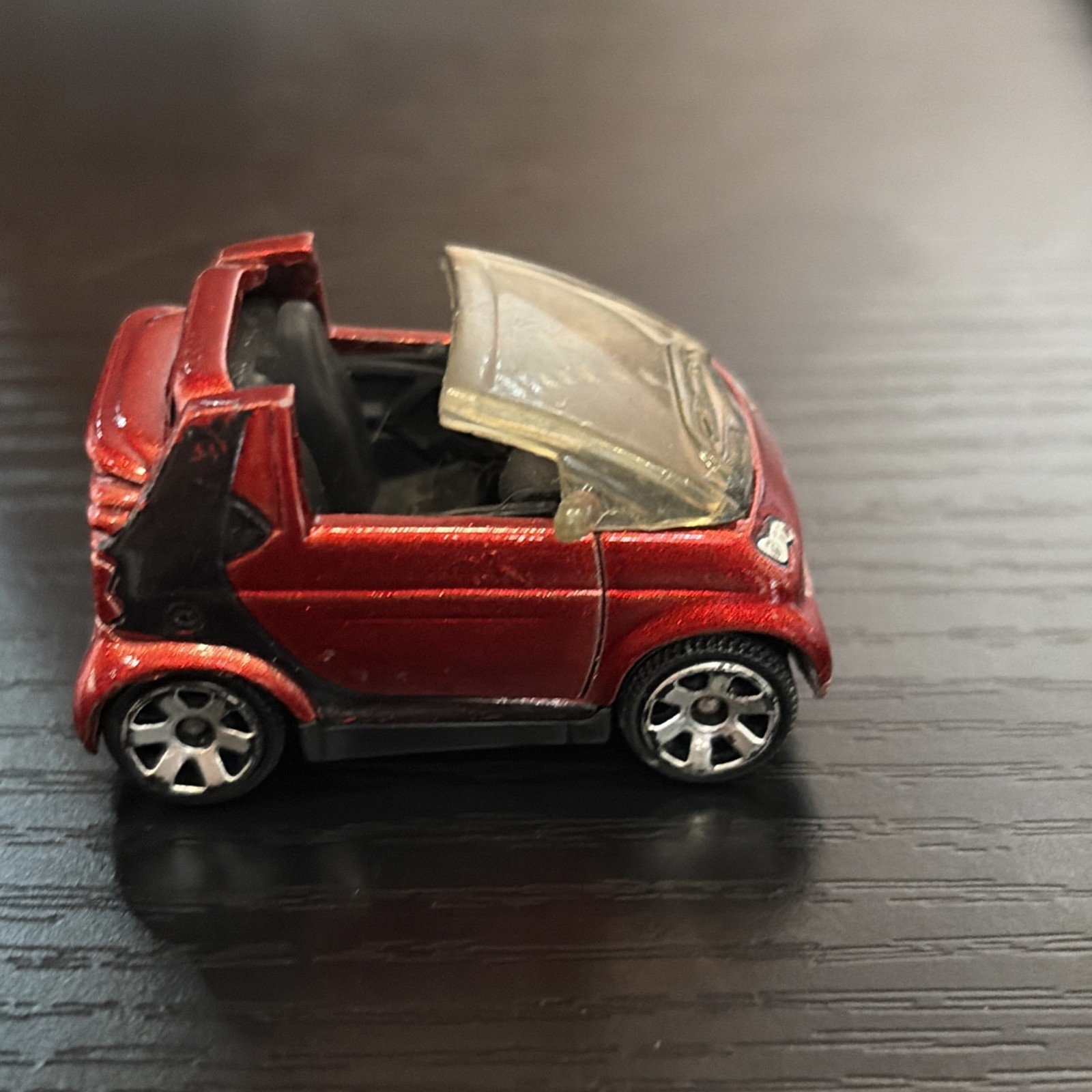 1998-2007 Smart Fortwo Coupe 1/64 Scale Diecast Diorama Model Front End Damage