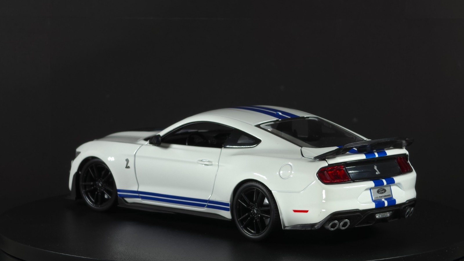 2020 Mustang Shelby GT500 1:18 Maisto Exclusive Style Special Edition