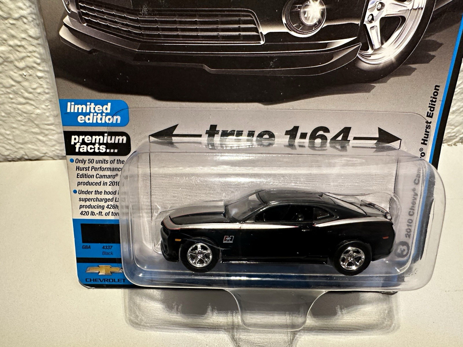 Auto World Modern Muscle 1:64 2010 Chevy Camaro Hurst Edition Black Diecast