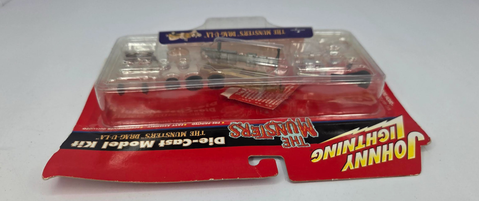 Johnny Lightning The Munsters Drag-U-La Diecast Model Kit Sealed Universal 1999