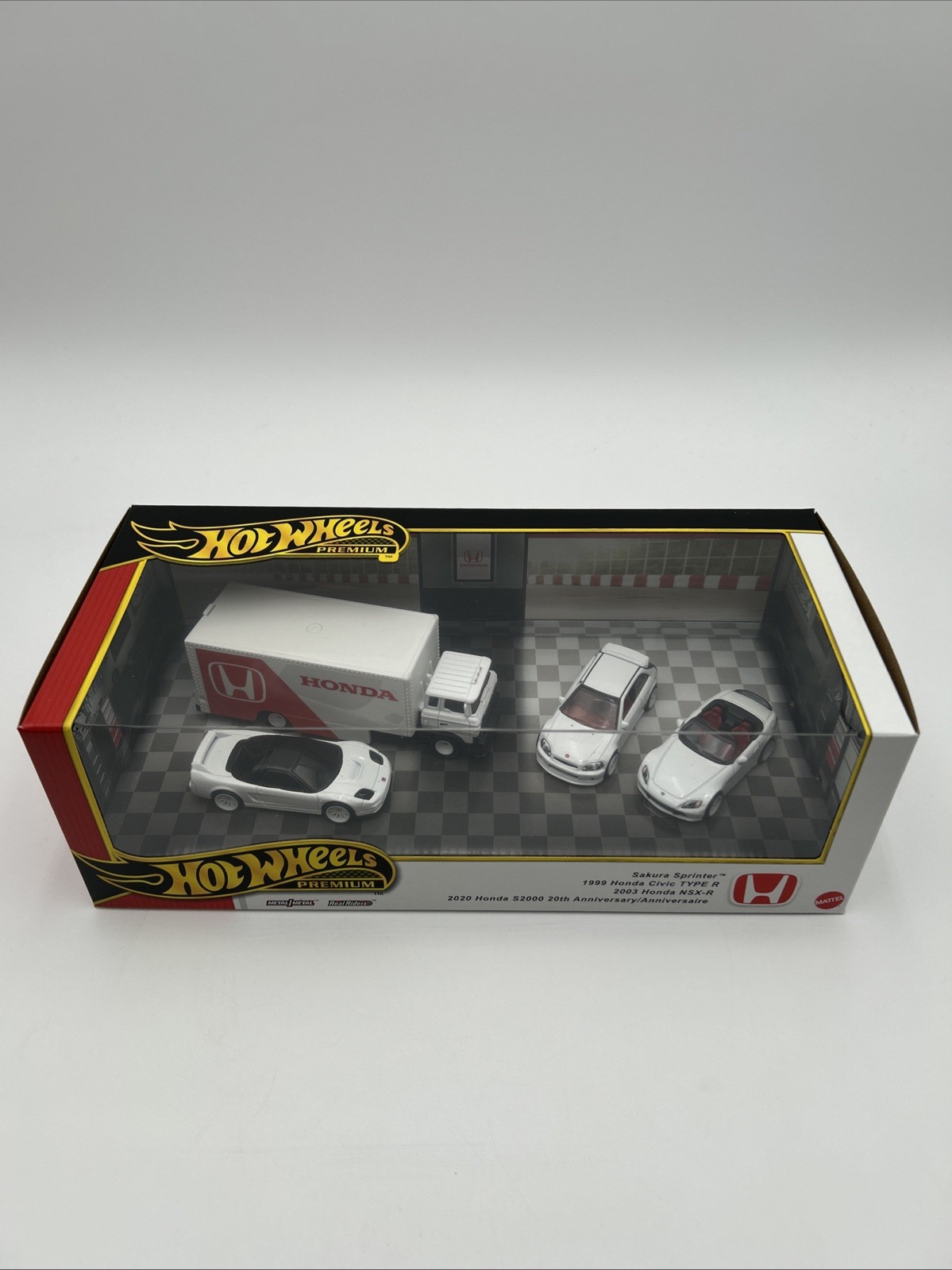 Hot Wheels Premium Honda Type R Heritage Diorama Collector Set 2025 GMH39