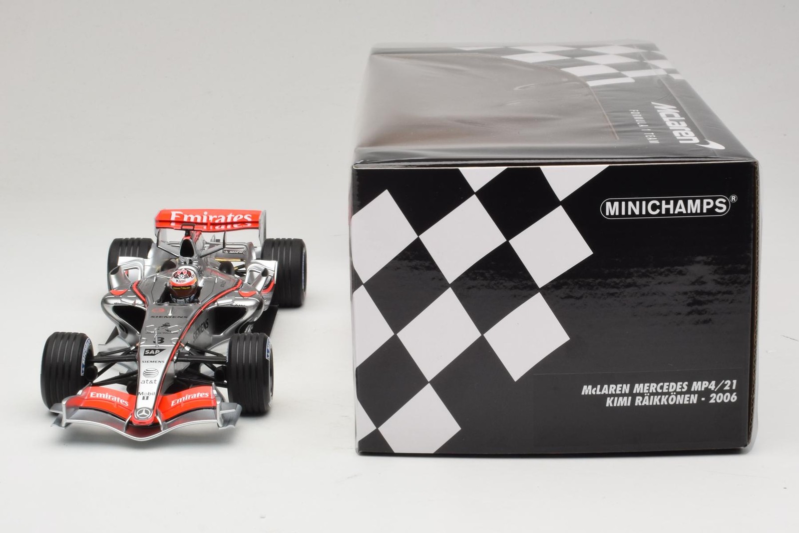McLaren MP4/21 #3 K. Raikkonen 2006 Minichamps 1:18 | 530061803