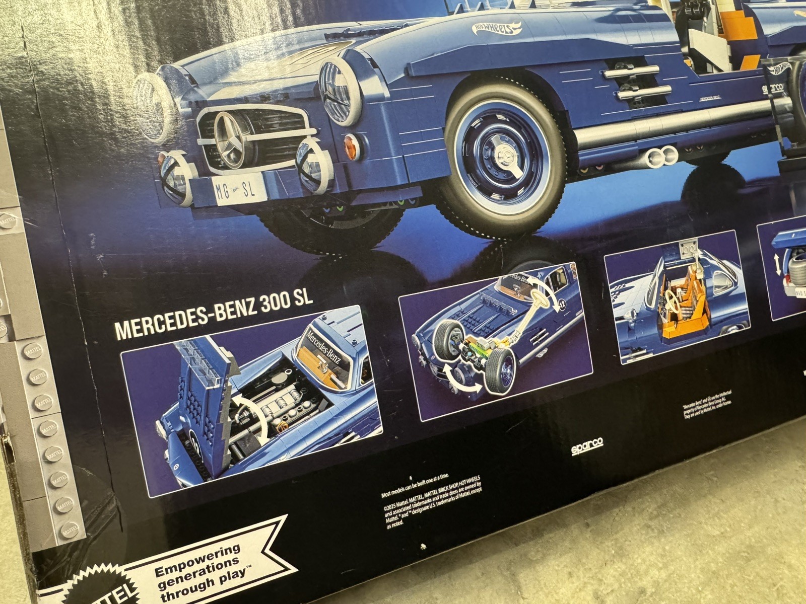 Mattel Brick Shop Hot Wheels Premium Series Building Set Mercedes-Benz 300 SL