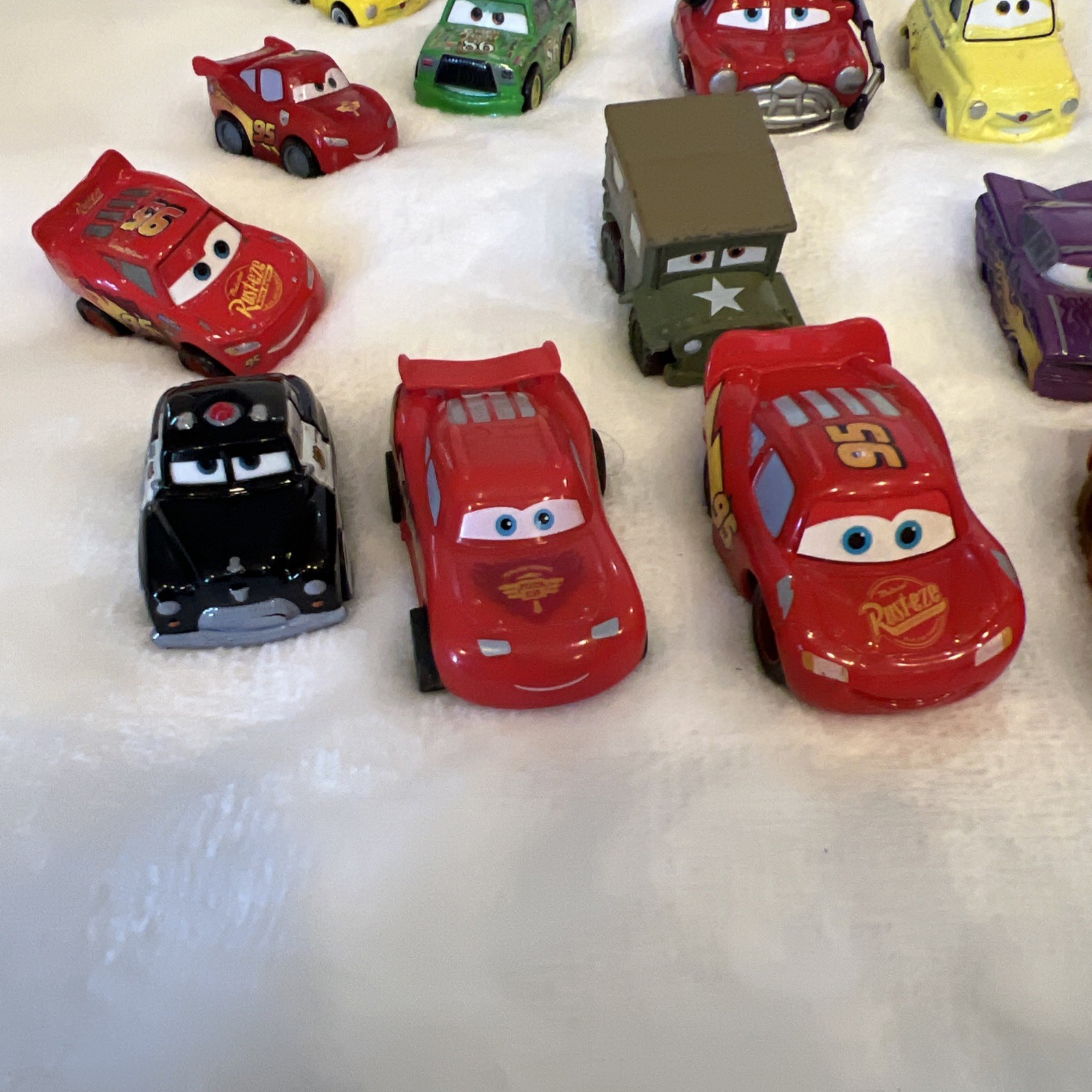 Disney Pixar Cars Mini Racers Diecast Mattel Lot of 33 – 1:87 Scale Played With