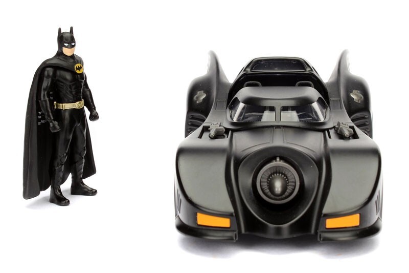BATMOBILE & BATMAN FIGURE “BATMAN” (1989) 1/24 DIECAST MODEL CAR JADA 98260
