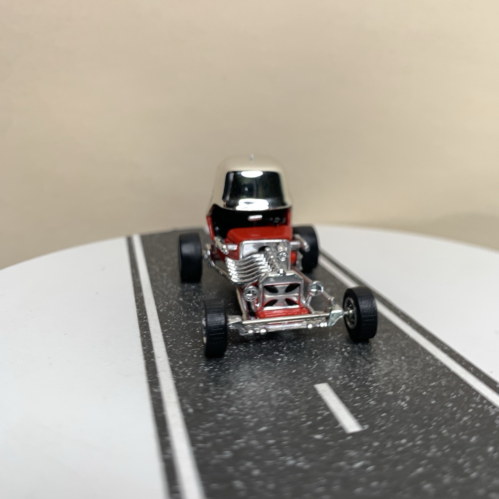 Hot Wheels 100% Collectibles Psychedelic Relics Series Red Baron Hot Rod 1:64 NM