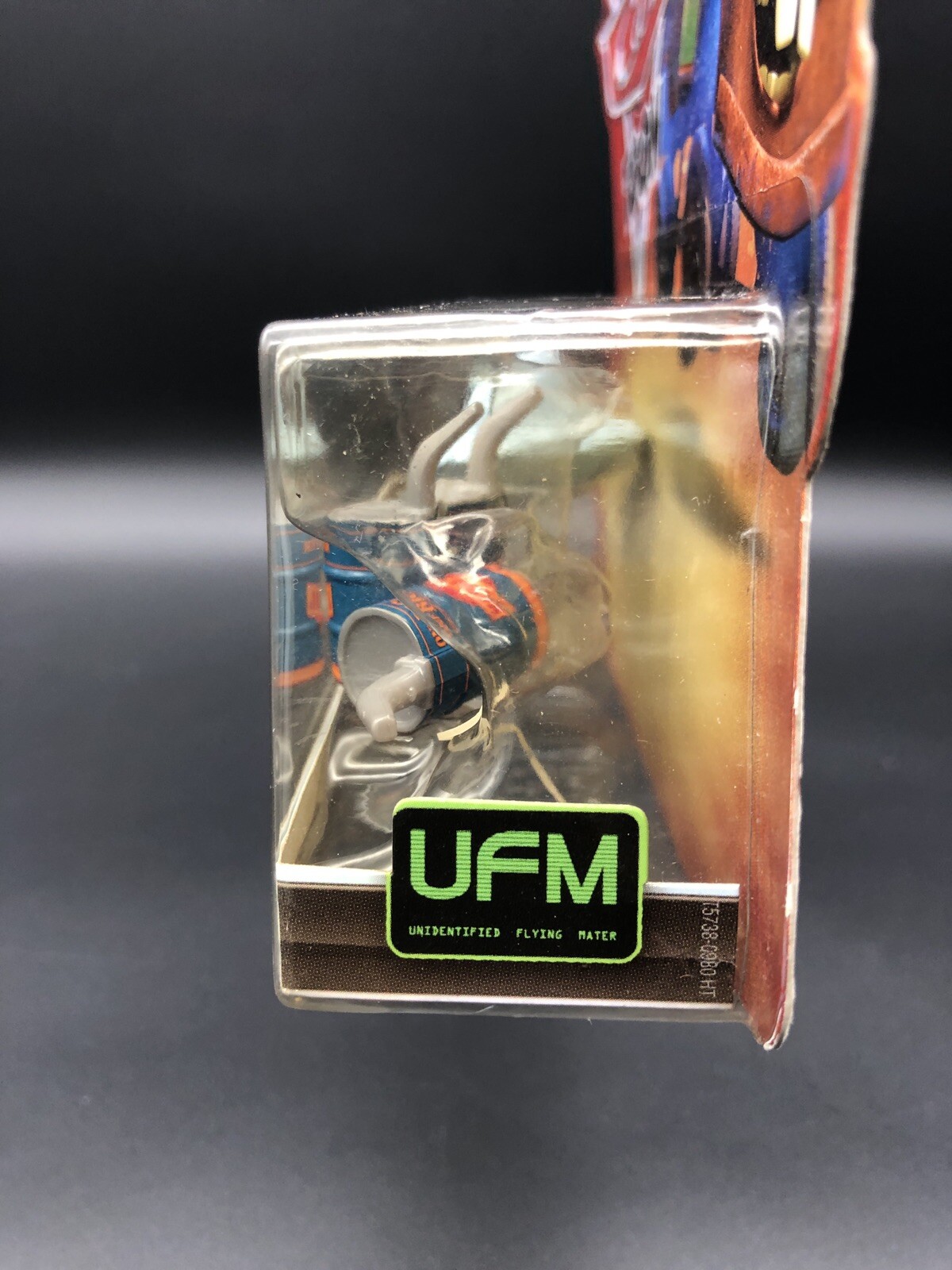 Disney Pixar Cars Mator With Oil Cans And Stand UFO UFM Mater Tales Toons 1:55
