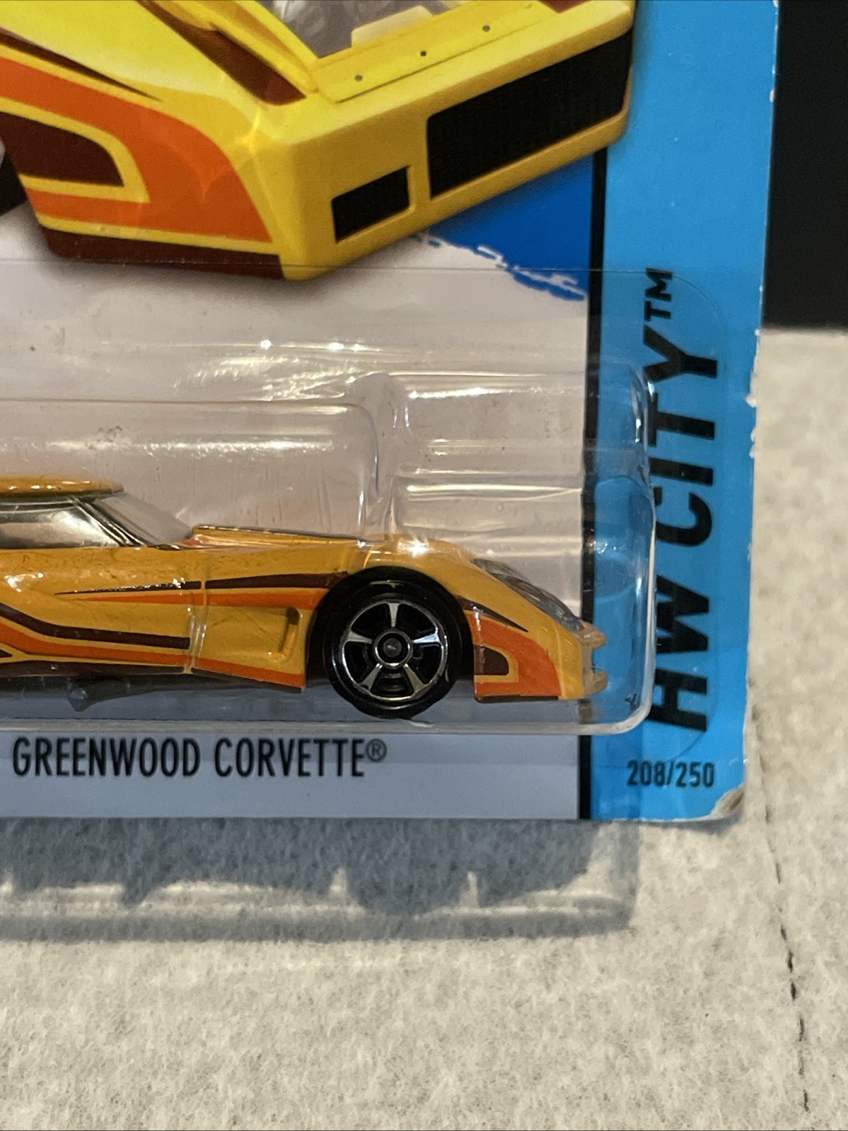Hot Wheels HW Showroom ’76 Greenwood Corvette Sealed Yellow