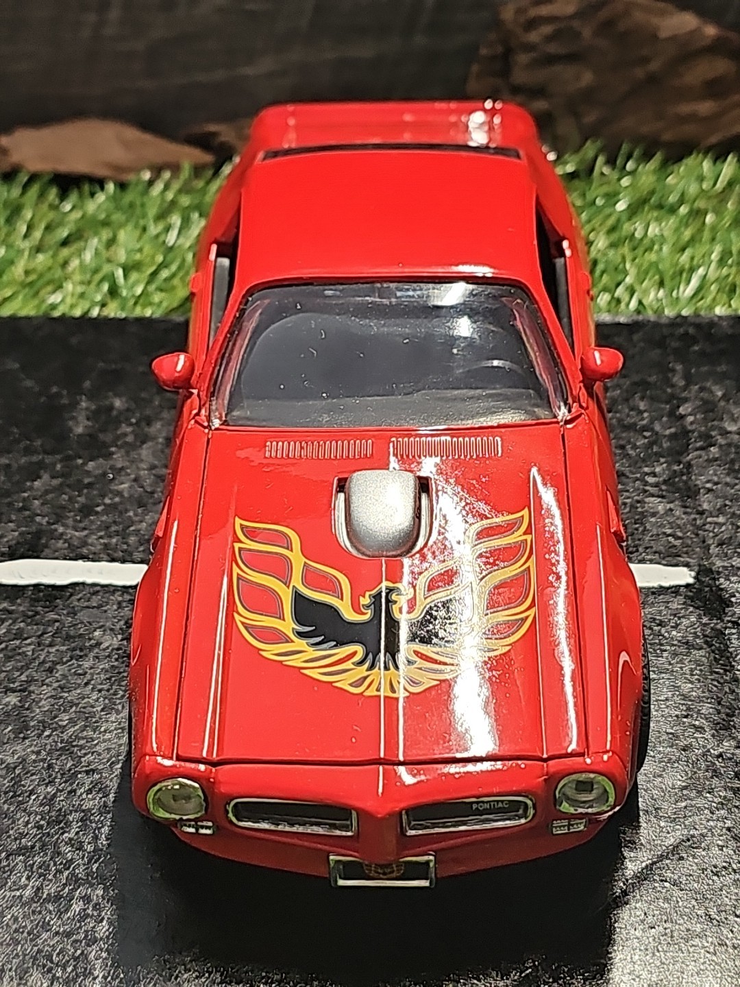 Motor Max American Graffiti 1973 Pontiac Firebird Trans Am 1:24 Scale Diecast