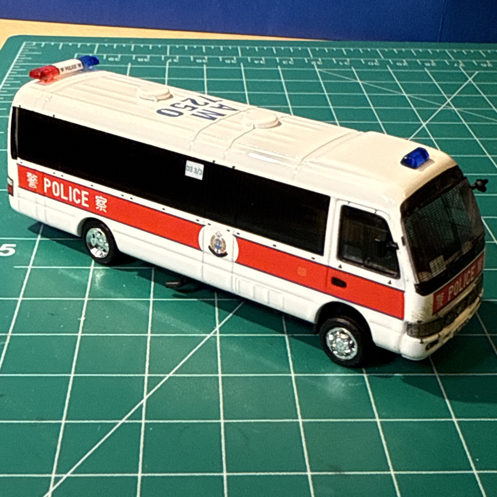 Tiny Brand 1:76 Toyota Coaster Hong Kong Police Bus Am 7250