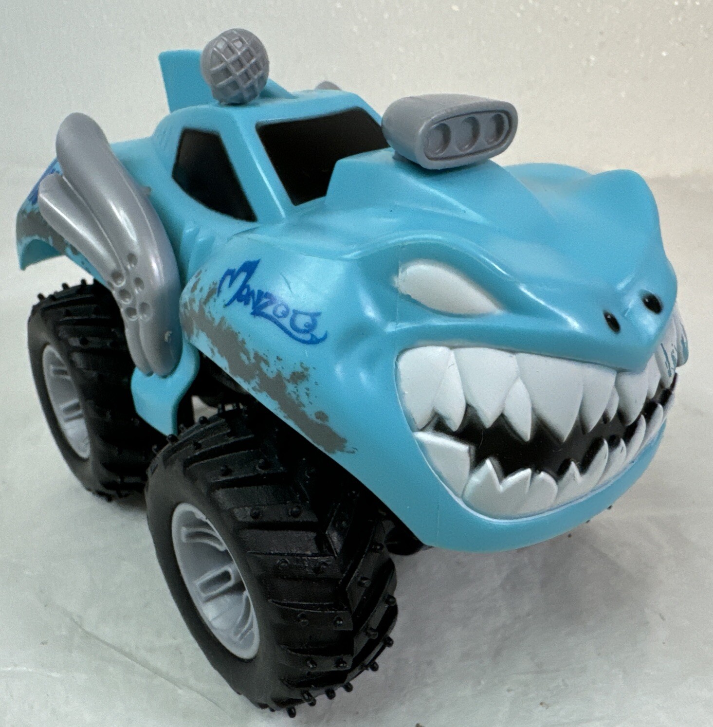 Monzoo Monster Machines Blue Shark Car Push n Go 4×4 Truck Friction Powered