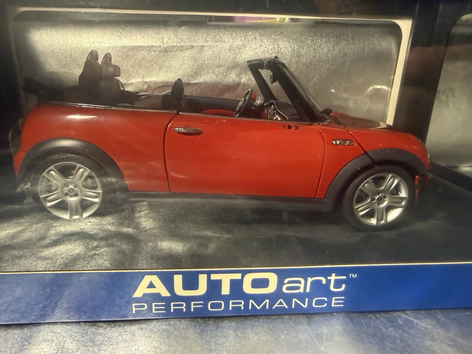 AUTOart 1:18 Mini Cooper S Convertible Red Diecast Car Open Box – READ DISC