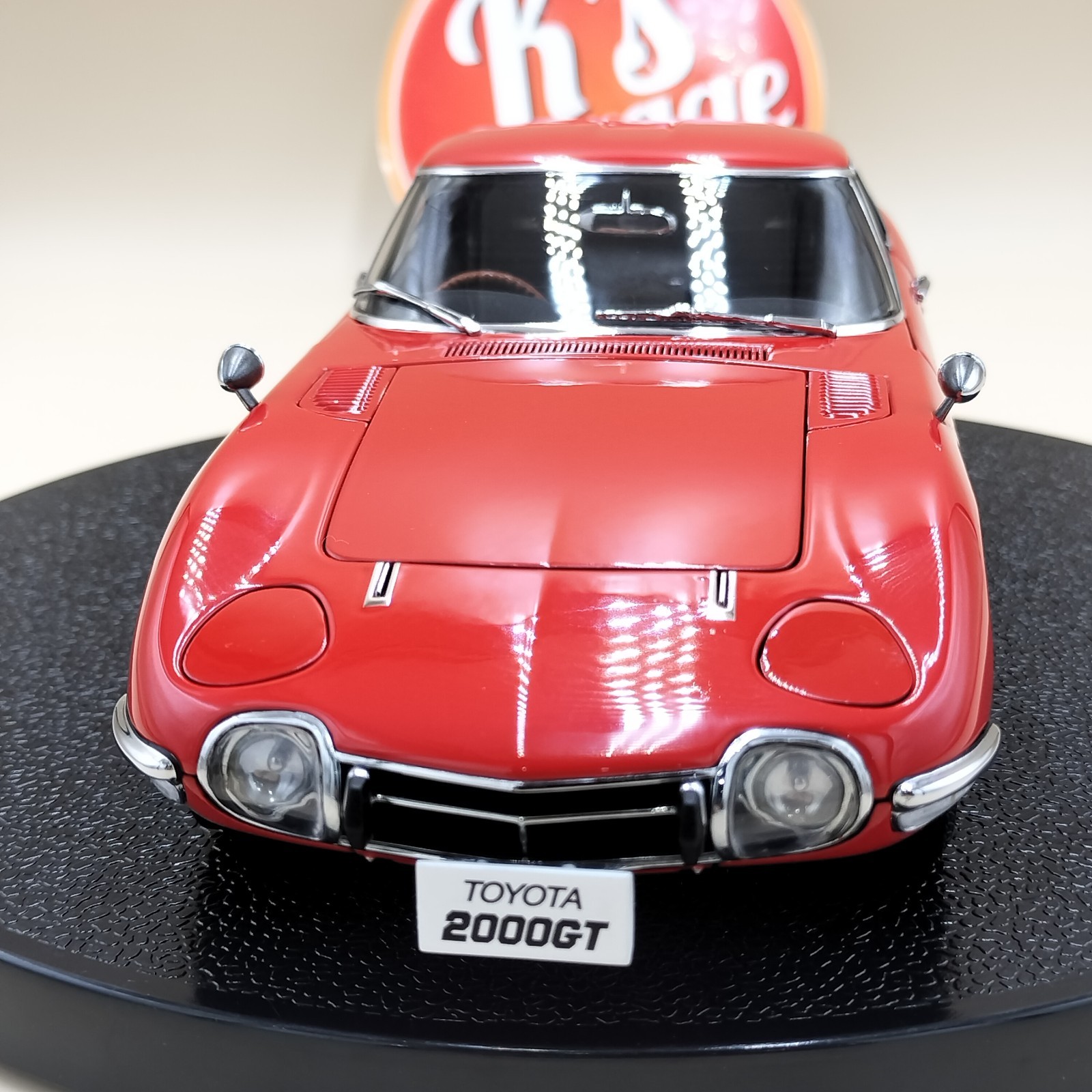 AUTOart 1/18 Toyota 2000GT 1967 Coupe red Upgraded 78746 Millennium