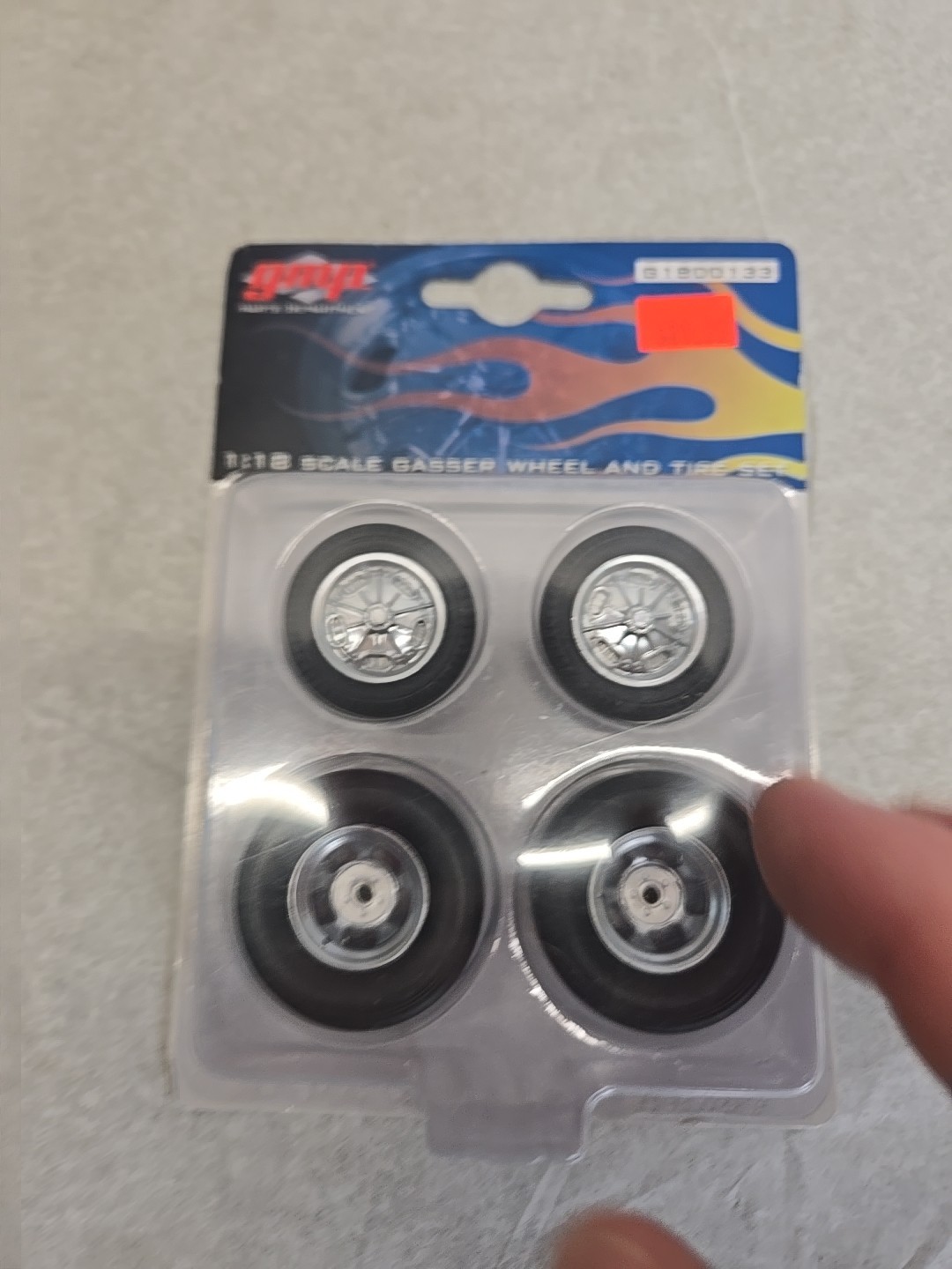 GMP 1/18 GASSER WHEEL AND TIRE SET G1800133