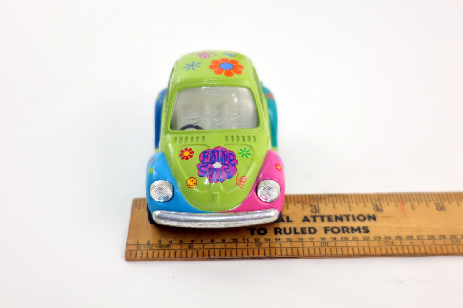 Vtg VW Volkswagon Beetle Flower Power Metal 3.5” Pullback Car Kintoy Kinsmart